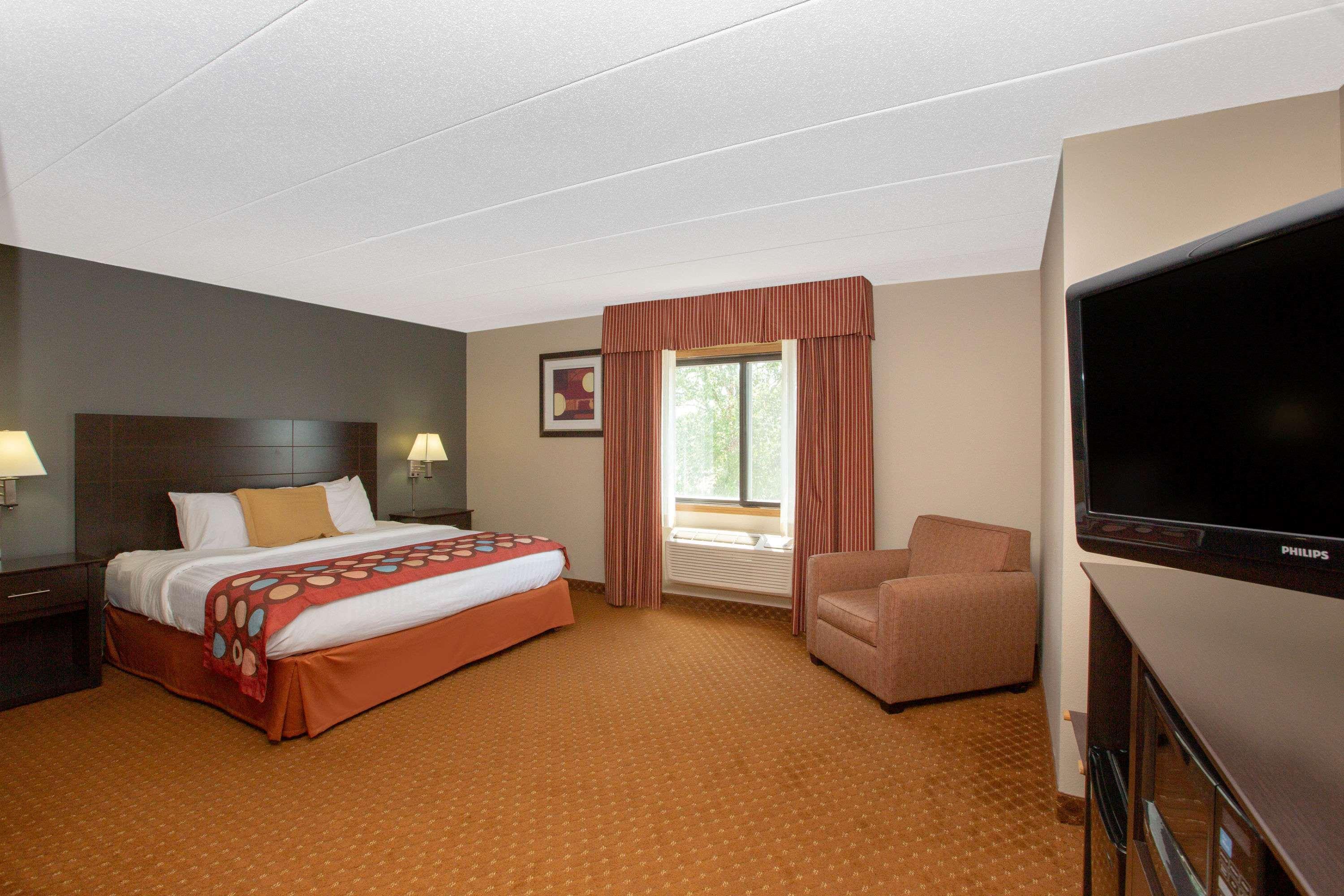 Americinn By Wyndham Coralville Exterior foto